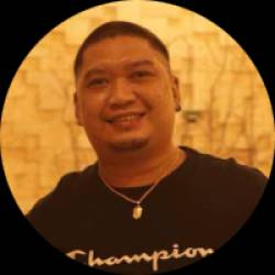 Customer service, Financial advisor, Social Media advisor,