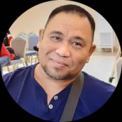 Experienced content writer and VA.